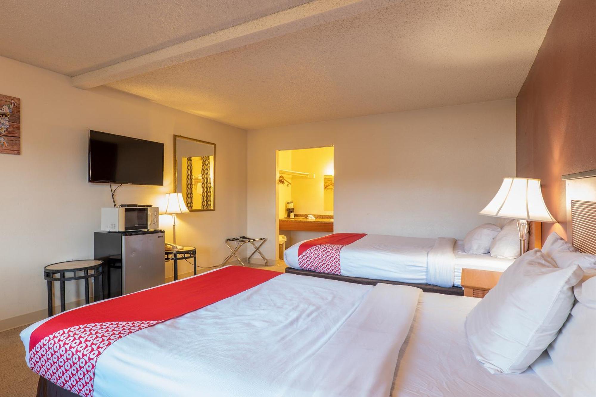 Oyo Hotel Chehalis I-5 South Экстерьер фото
